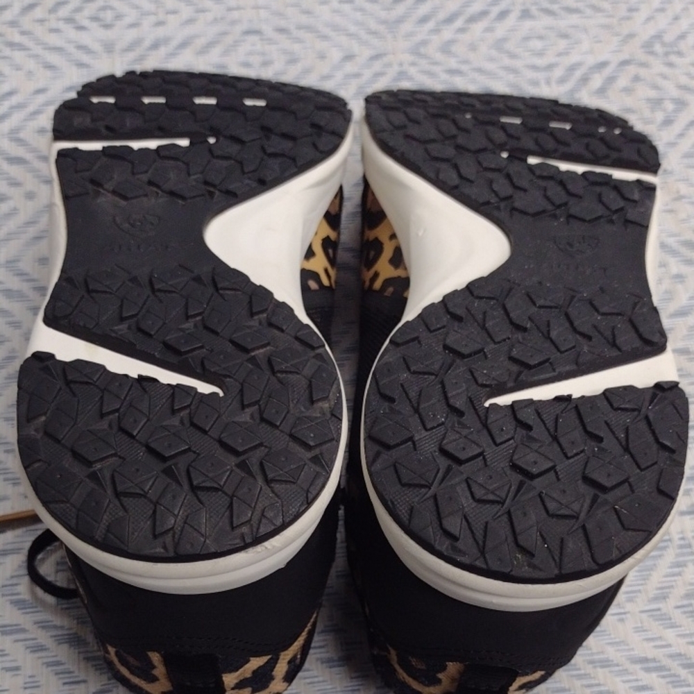 Ariat Women's Leopard Print Sneakers - Picture 7 of 12